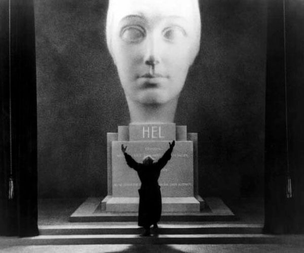 Fotograma de la película Metrópolis (1927) de Frtiz Lange